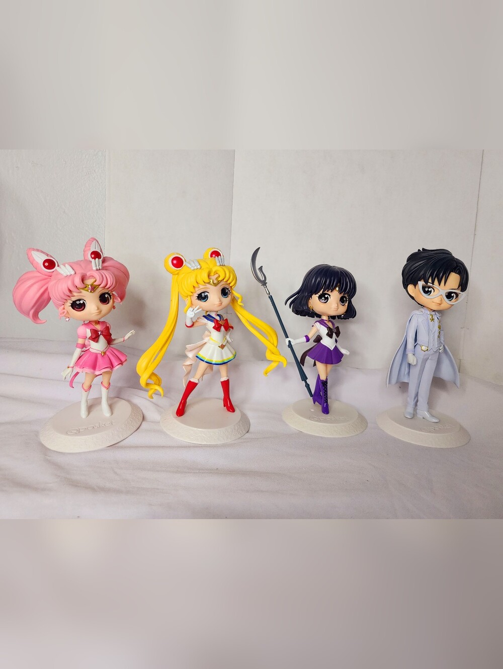 Sailor Moon Eternal Q Posket Figure Lot of 4 Tuxedo Mask Chibi Moon Saturn Usagi